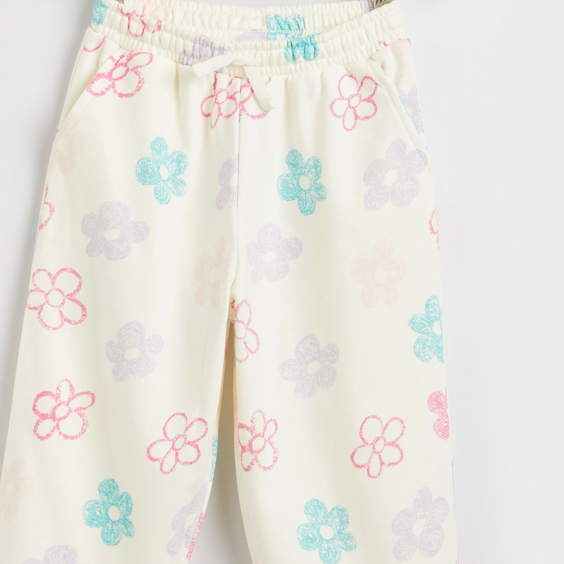 Juniors Floral Print Joggers with Pockets