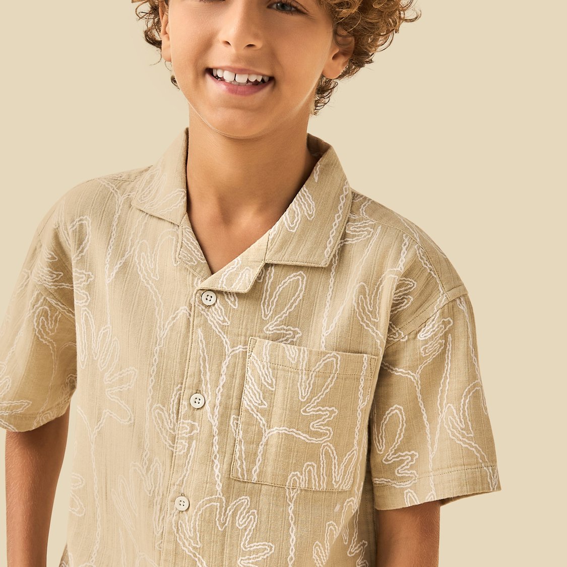Juniors Floral Embroidered Shirt and Shorts Set