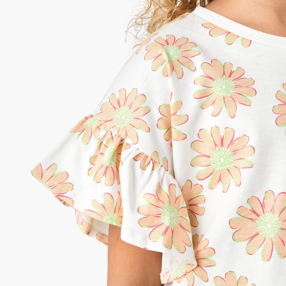 Juniors Floral Print T-shirt