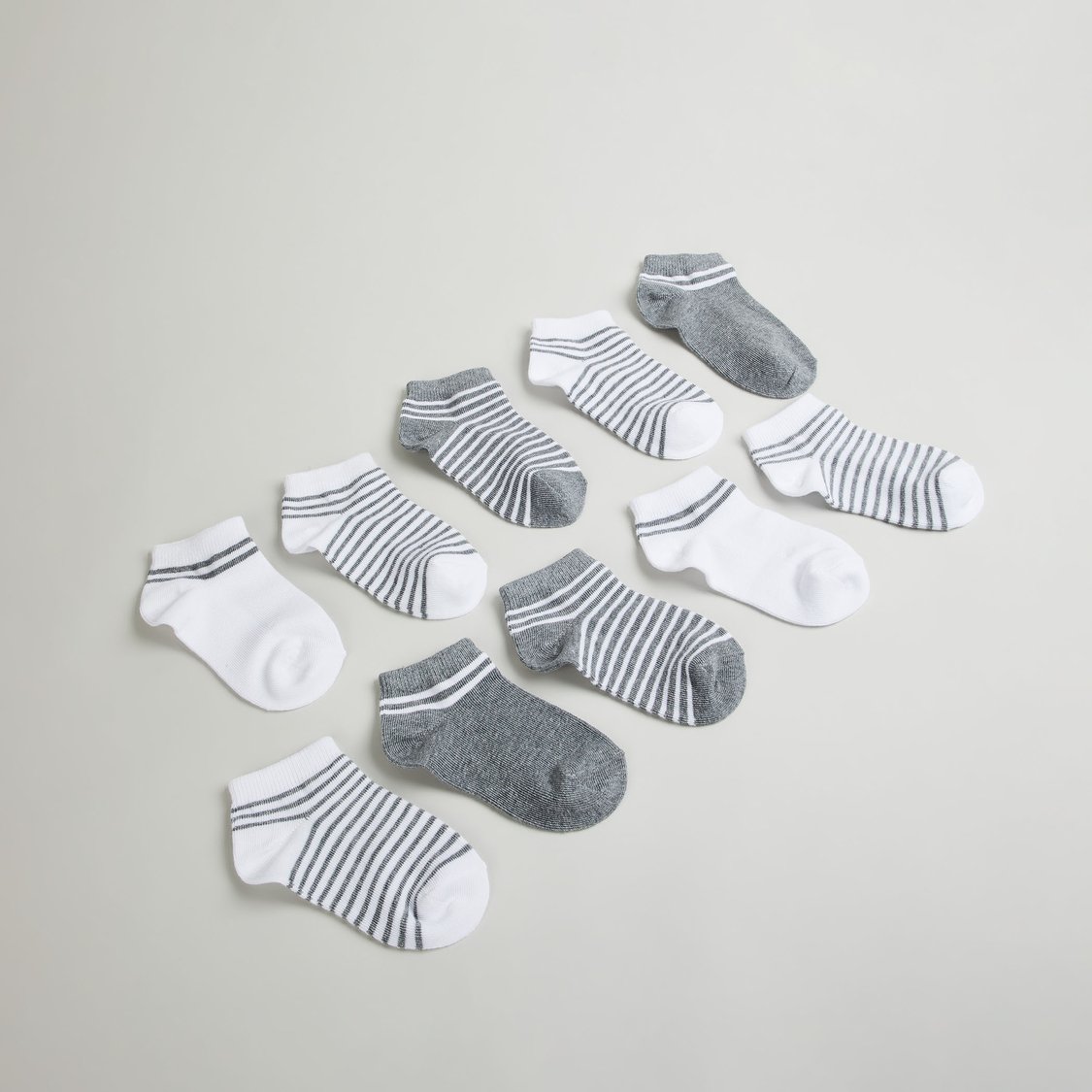 Juniors Assorted Ankle Length Socks - Set of 10