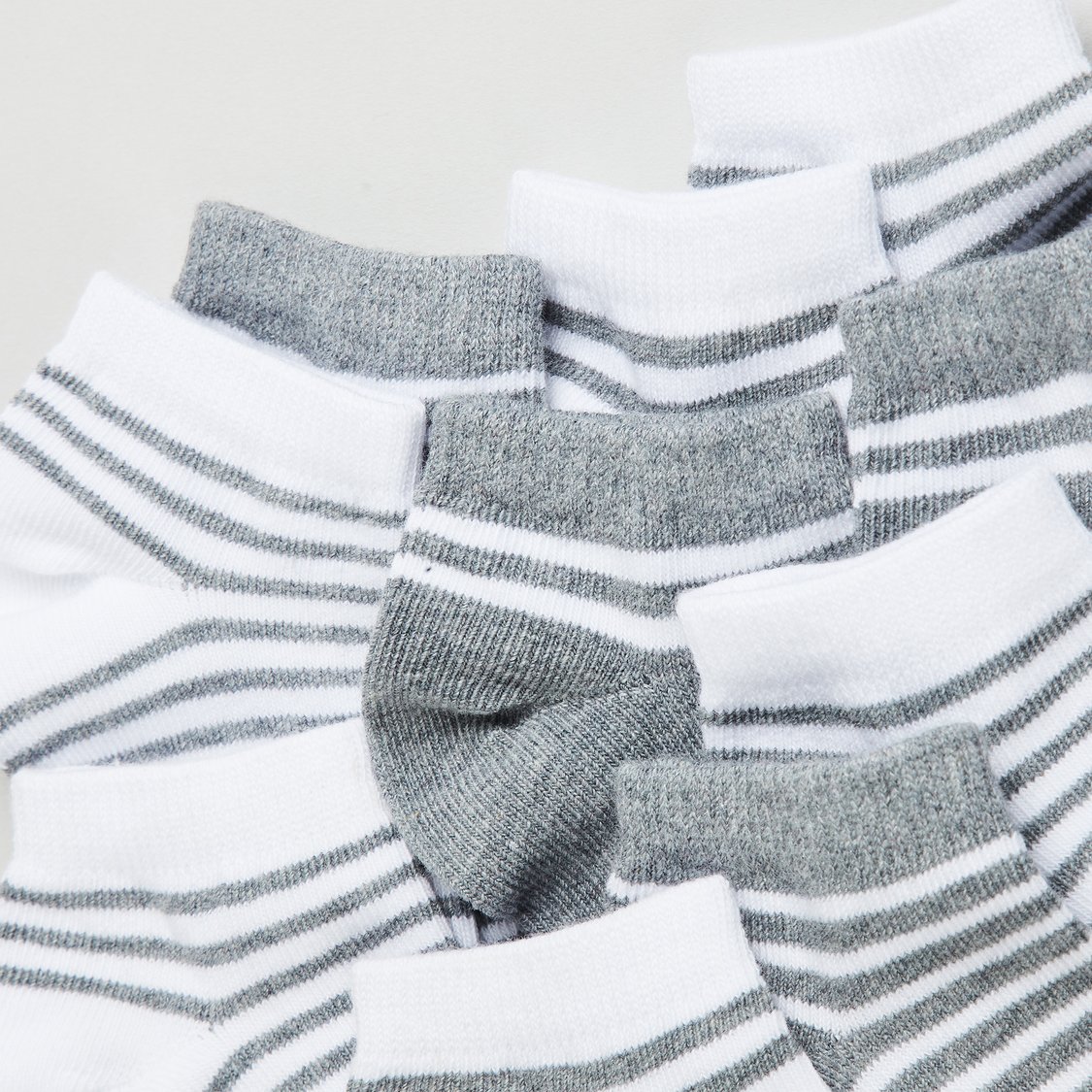 Juniors Assorted Ankle Length Socks - Set of 10