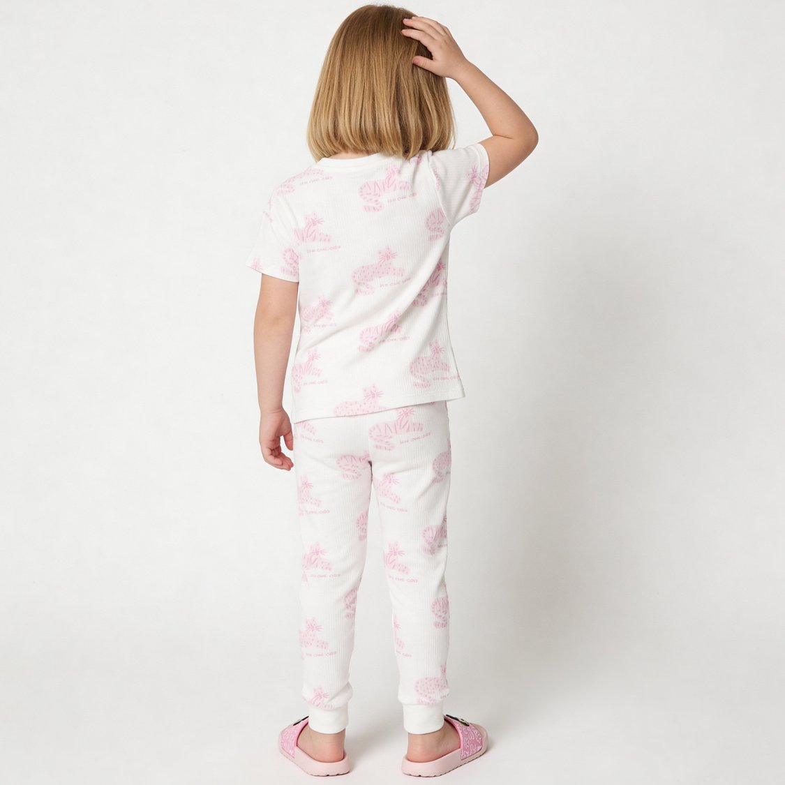 Juniors Animal Print T-shirt and Joggers Set