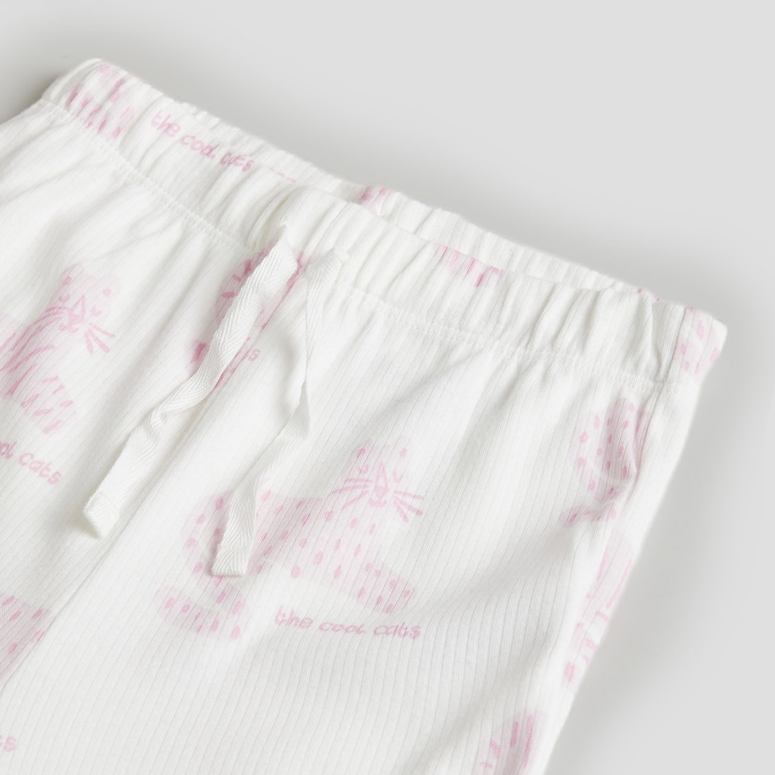 Juniors Animal Print T-shirt and Joggers Set