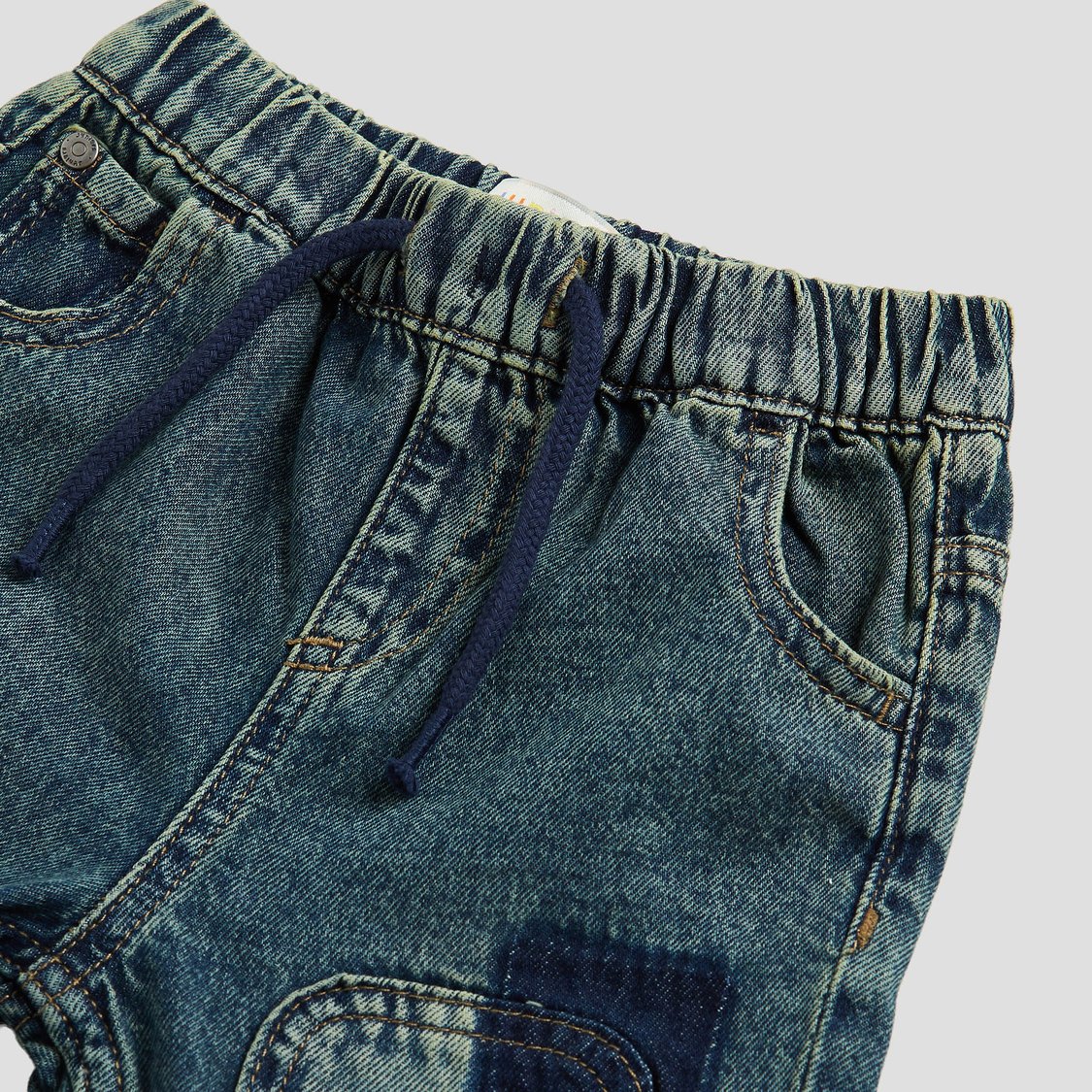 Juniors Jeans with Drawstring Waist