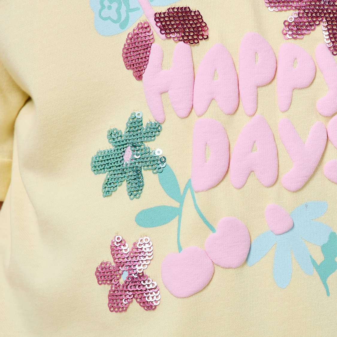 Juniors Floral Sequin T-shirt