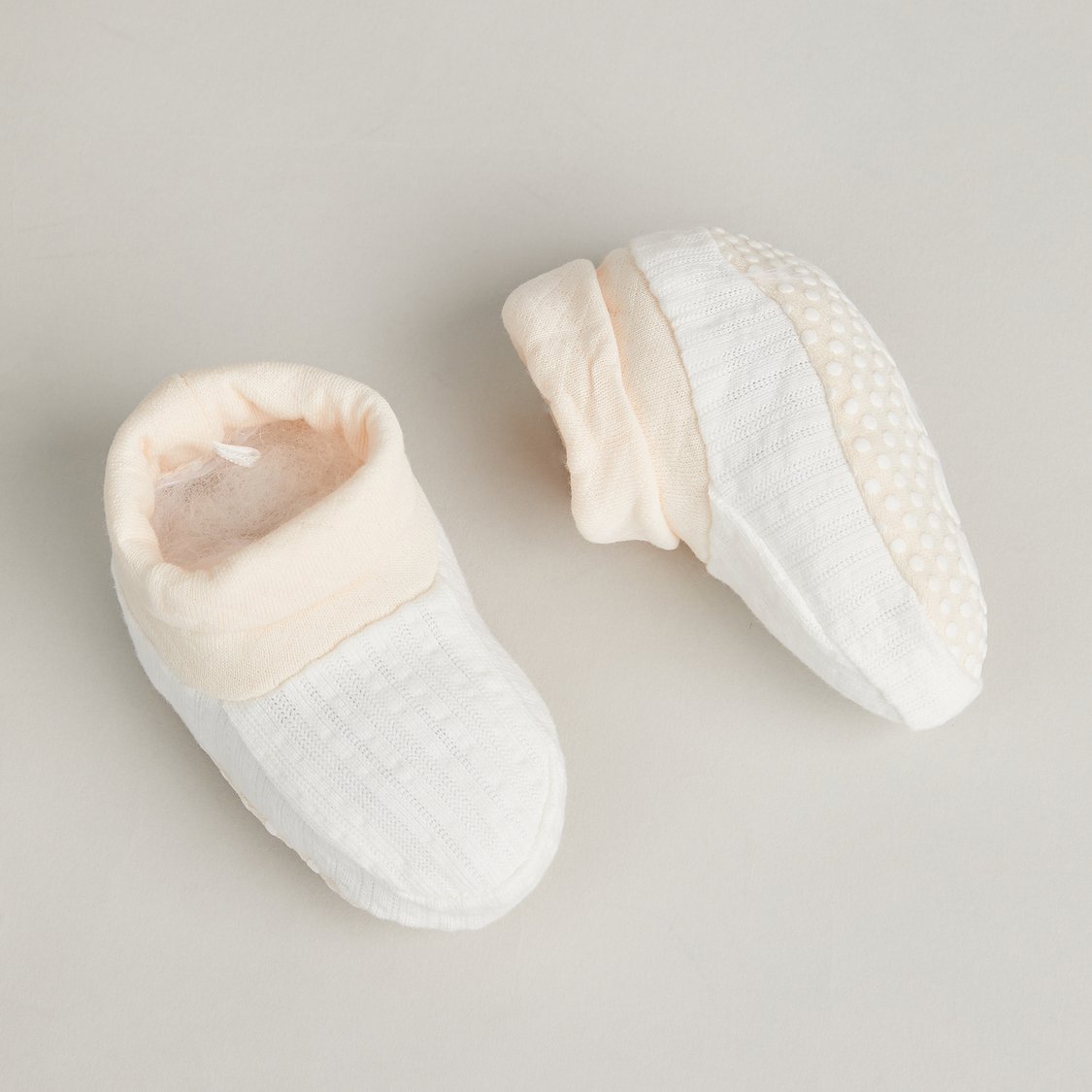 Giggles Knit Anti-skid Booties