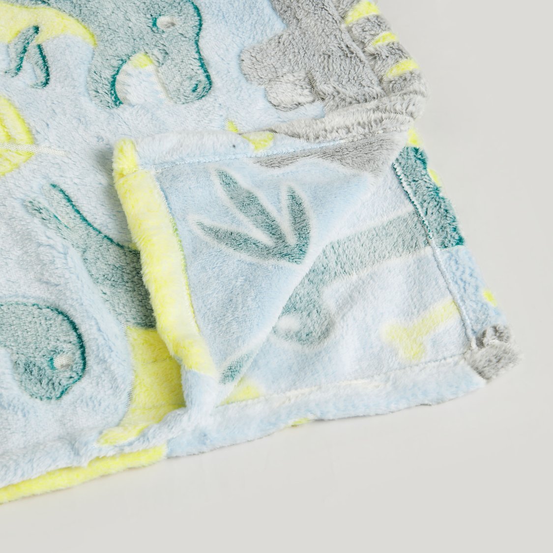 Juniors Dinosaur Print Glow-in-the-Dark Raschel Blanket - 150 x 100 cm