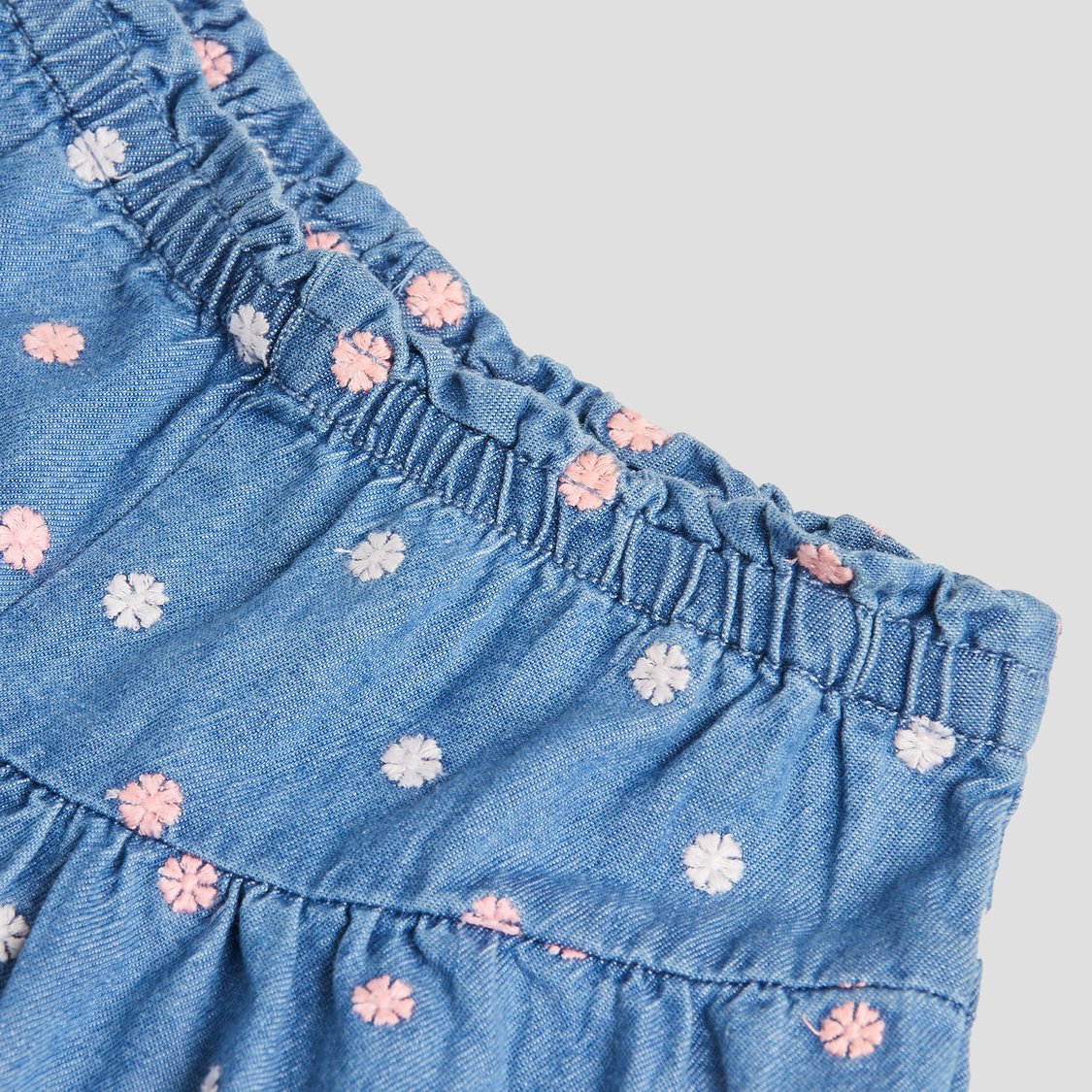 Juniors Embroidered Shorts
