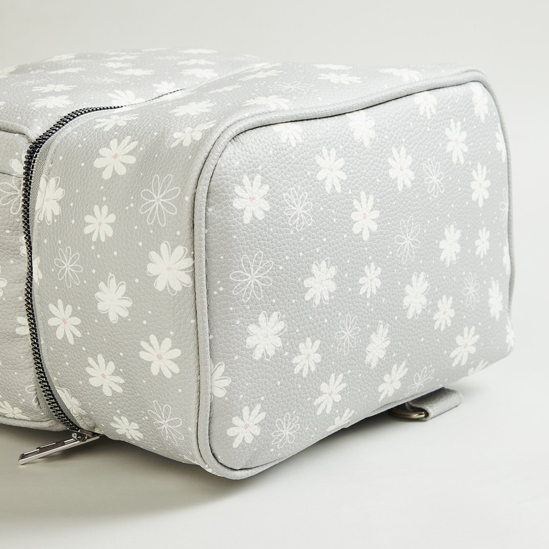 Juniors Floral Print Feeding Backpack