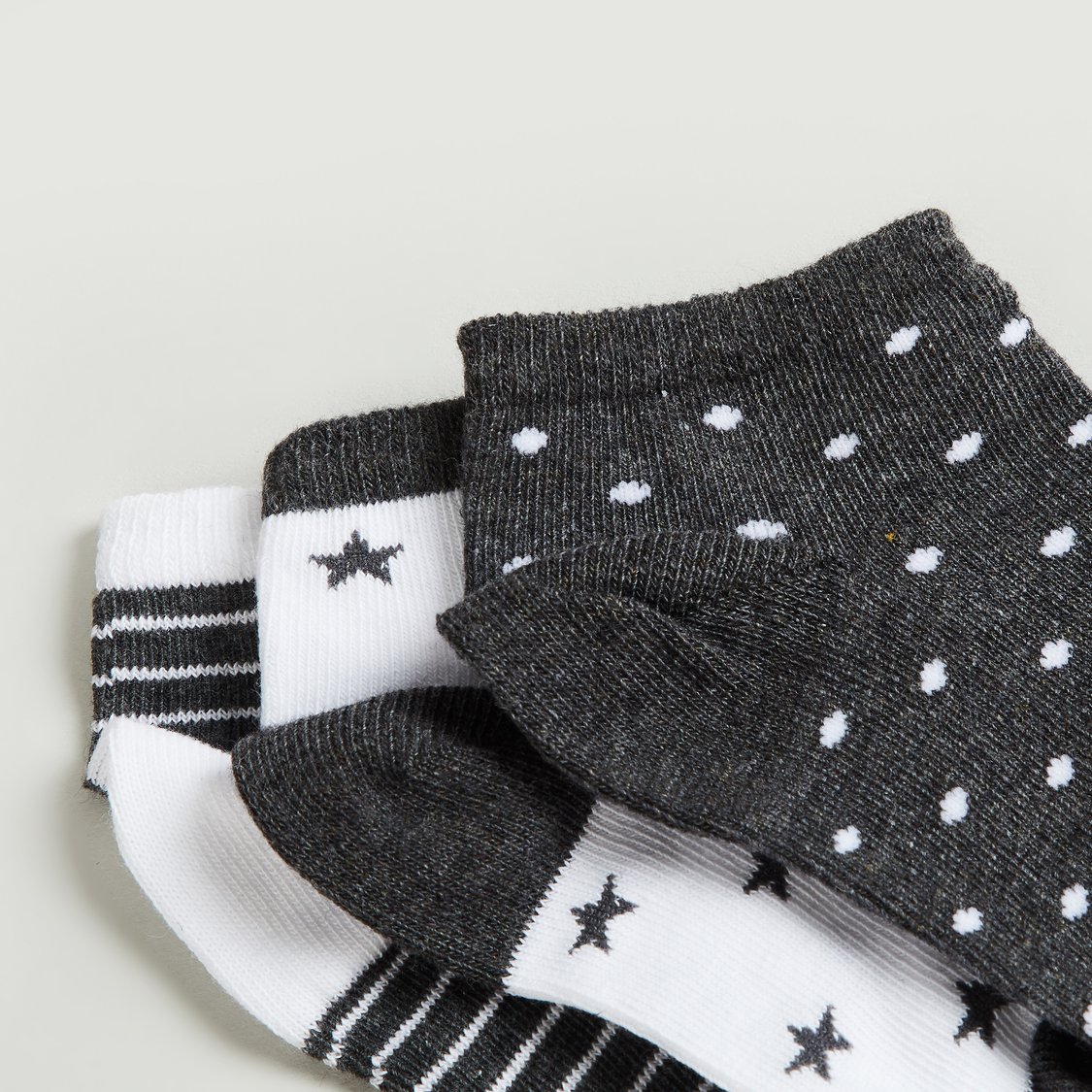 Juniors Assorted Ankle Length Socks - Pack of 3