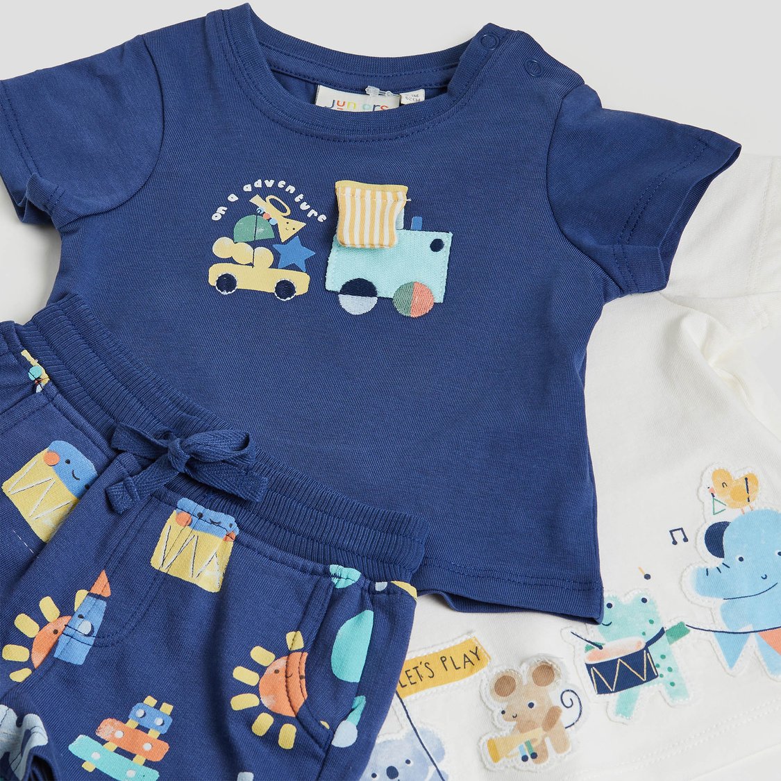 Juniors 3-Piece Printed T-shirt and Shorts Set