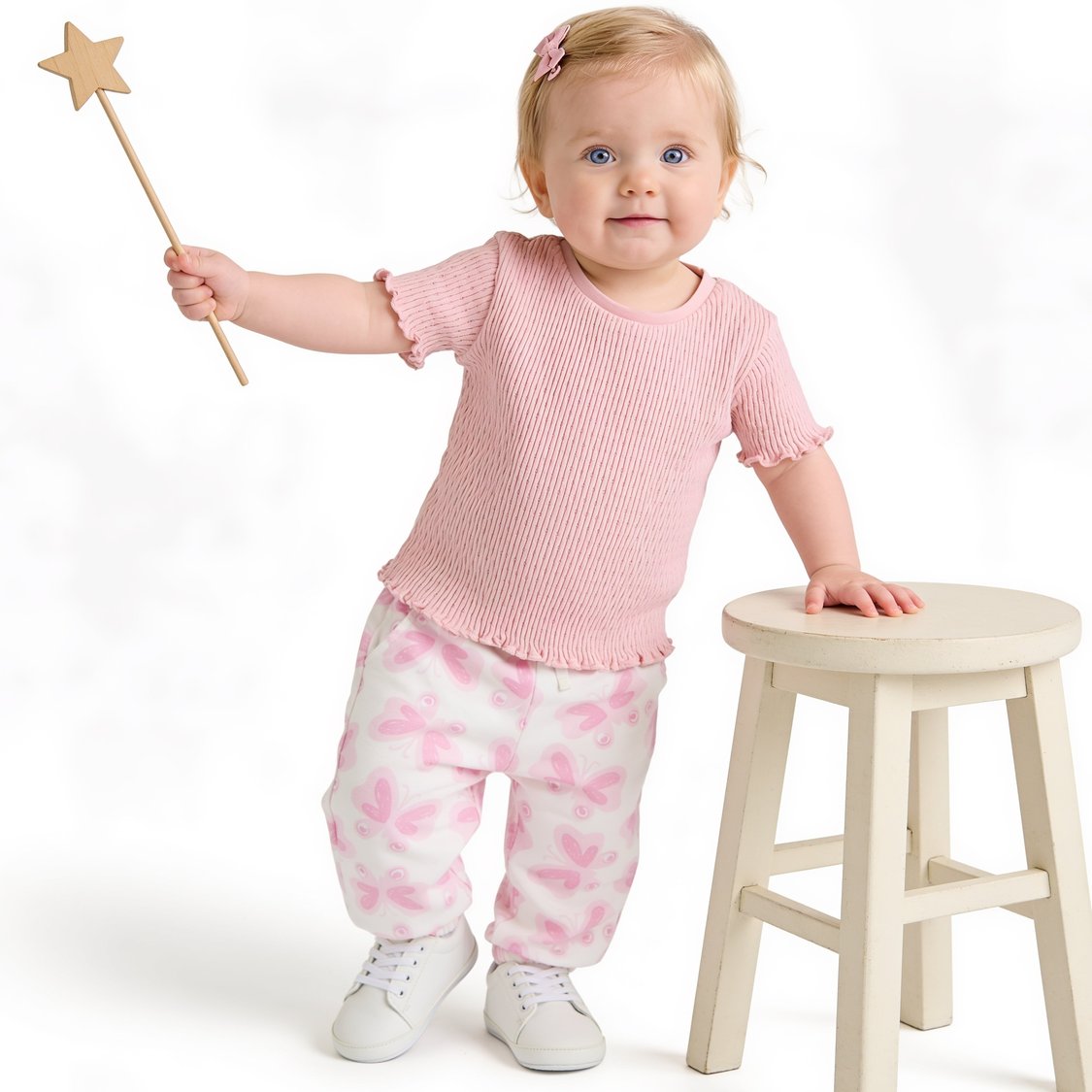 Juniors Butterfly Print Joggers