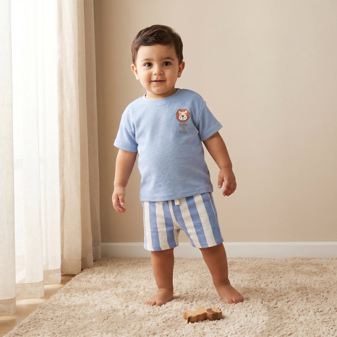 Juniors Printed T-shirt and Striped Shorts Set