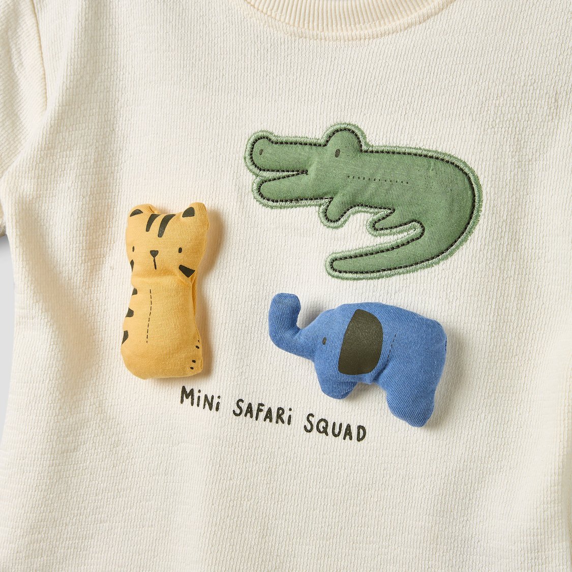 Juniors Safari Applique T-shirt and Shorts Set