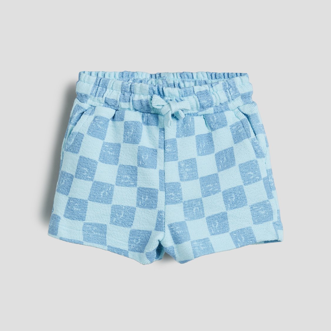 Juniors Appliqued T-shirt and Shorts