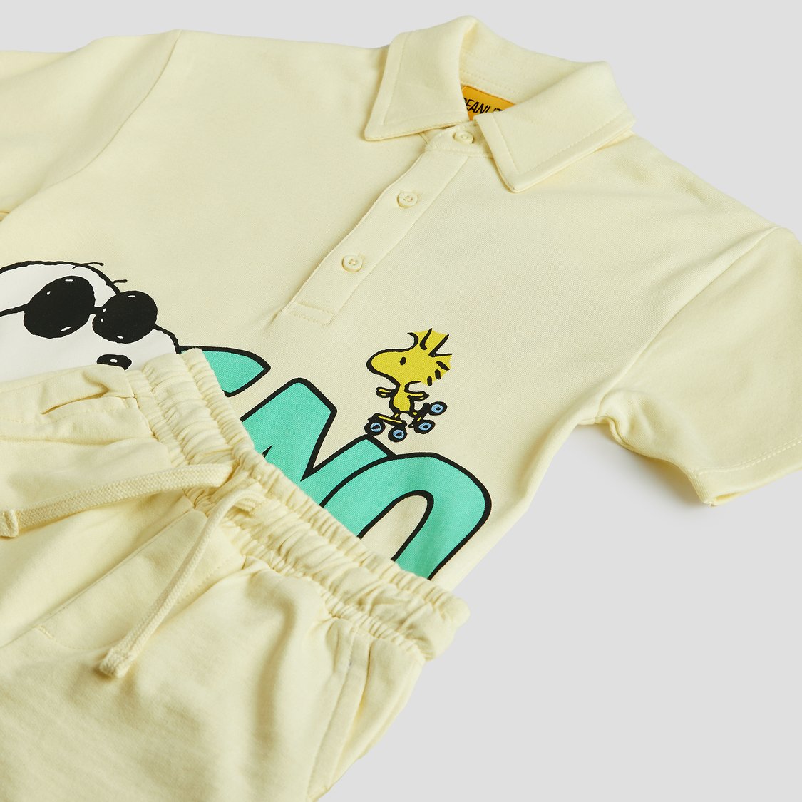 Juniors Snoopy Print Shirt with Shorts Set