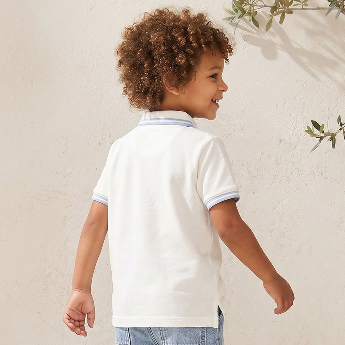 Juniors Solid Polo T-shirt with Tapping Detail