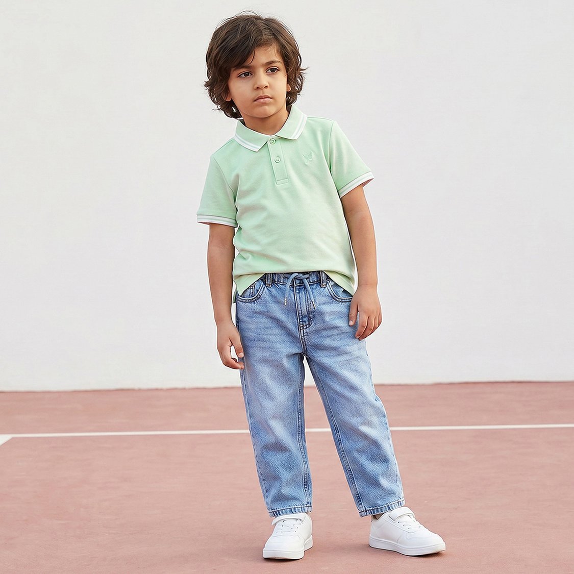 Juniors Solid Polo T-shirt with Tipping Collar