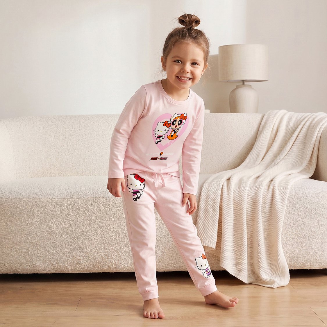 Juniors Hello Kitty and Blossom T-shirt and Pyjama Set