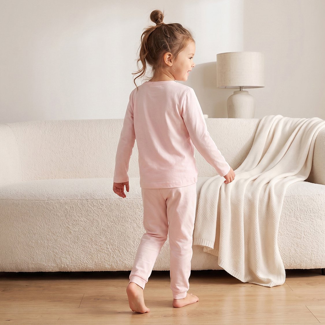 Juniors Hello Kitty and Blossom T-shirt and Pyjama Set