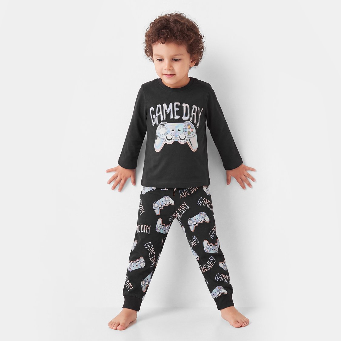 Juniors Printed T-shirt and Pyjama Set