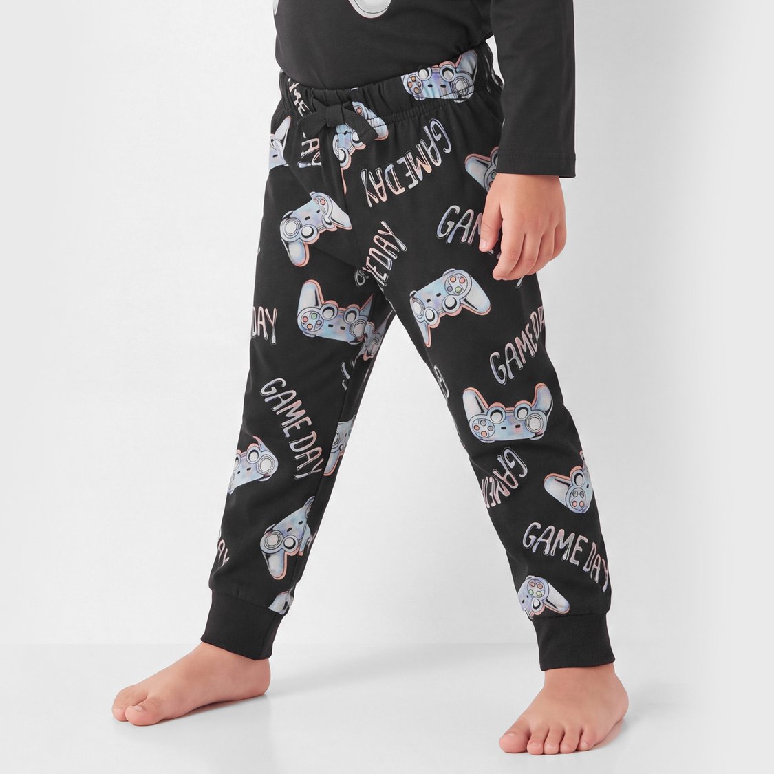 Juniors Printed T-shirt and Pyjama Set