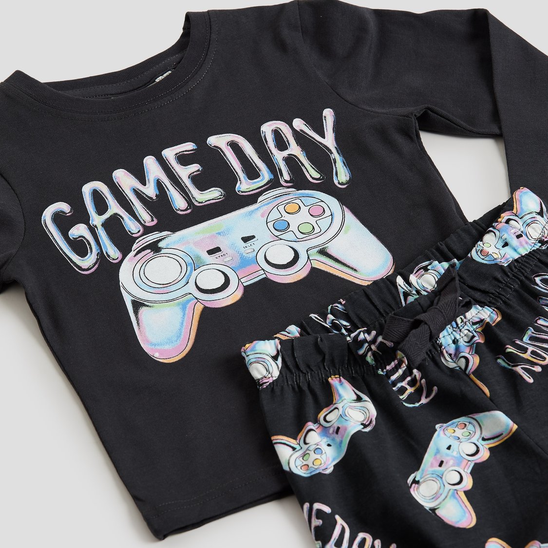 Juniors Printed T-shirt and Pyjama Set