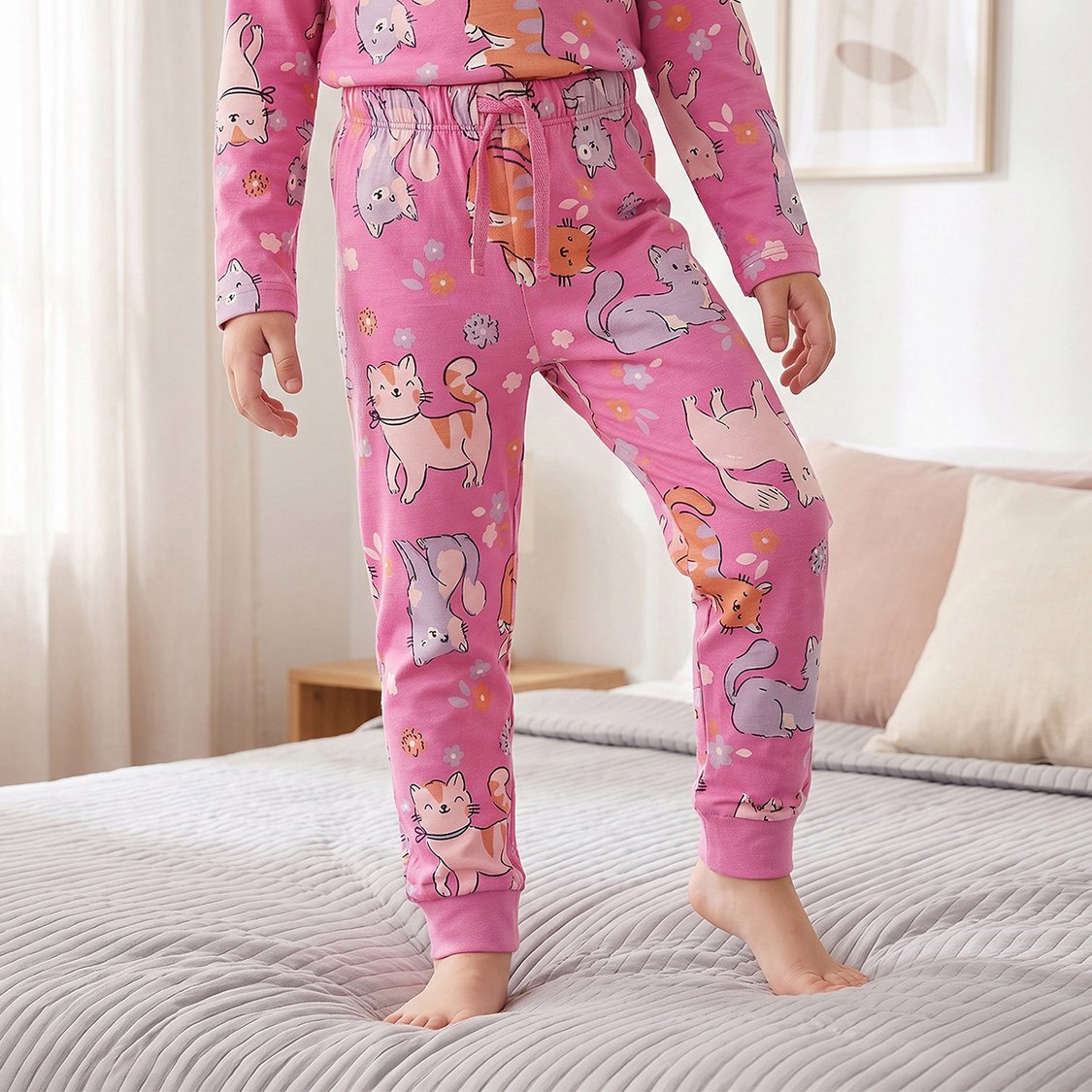 Juniors Cat Print T-shirt with Pyjama Set