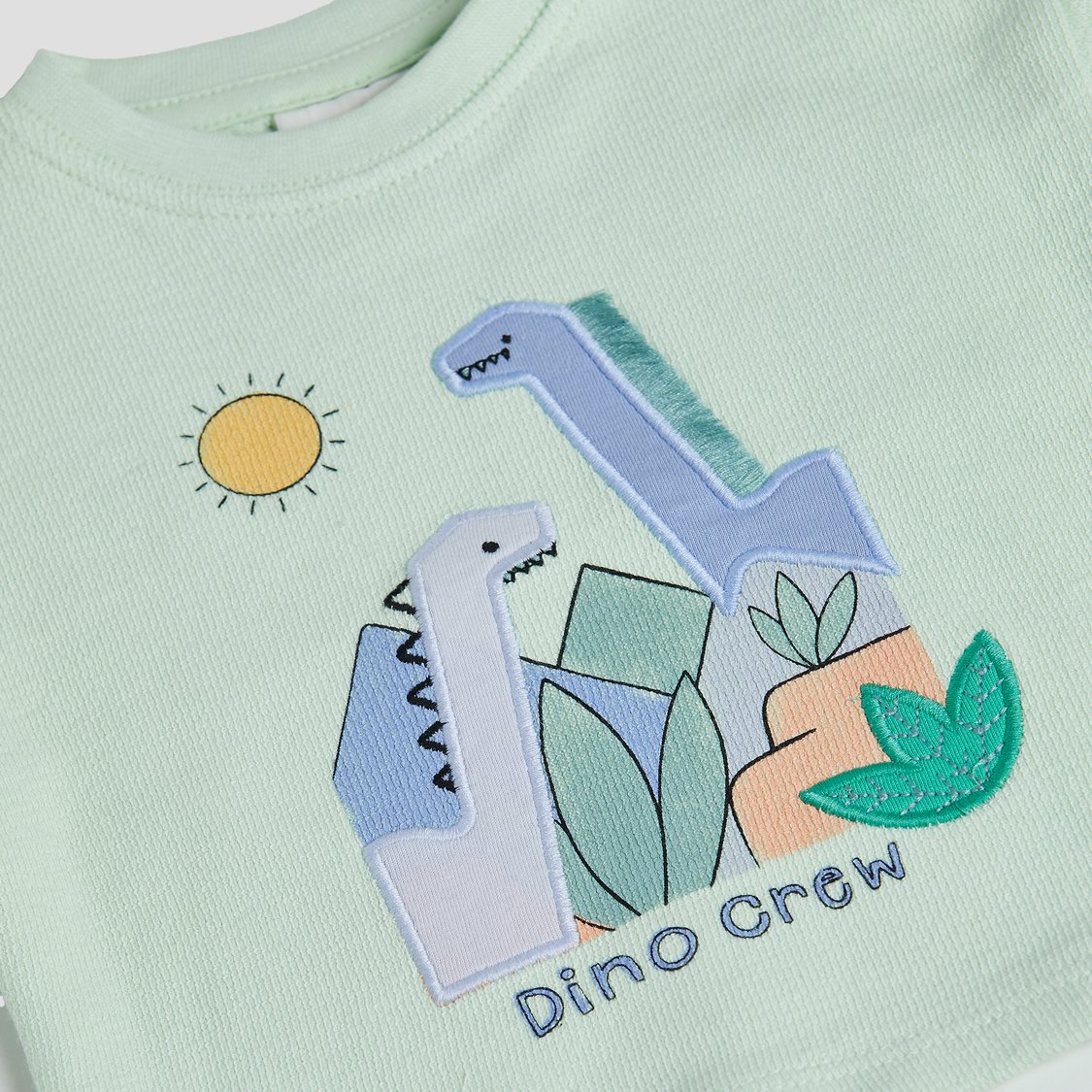 Juniors Graphic Print T-shirt
