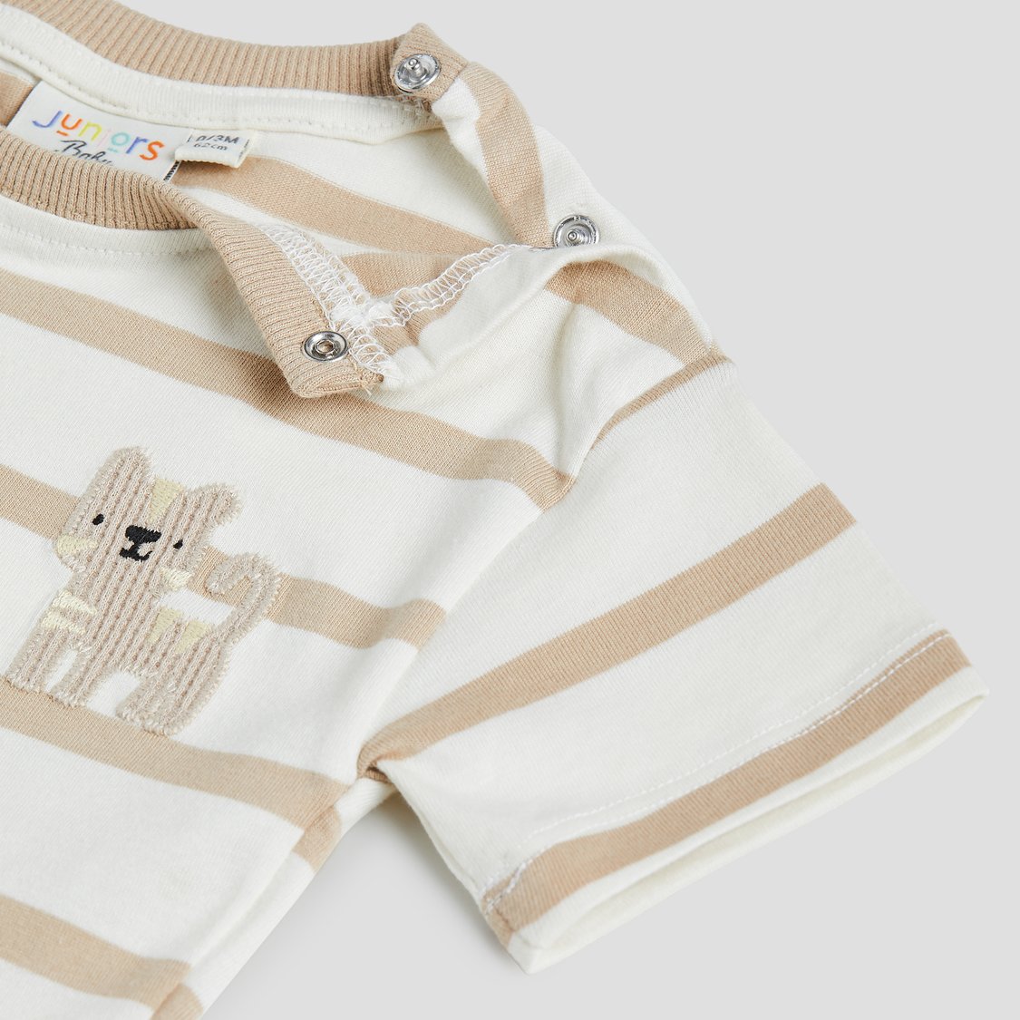 Juniors Striped T-shirt