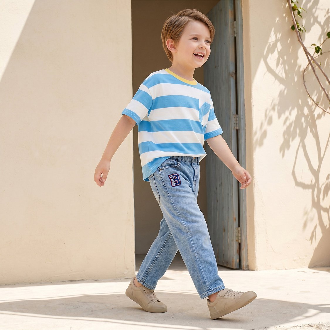 Juniors Striped T-shirt
