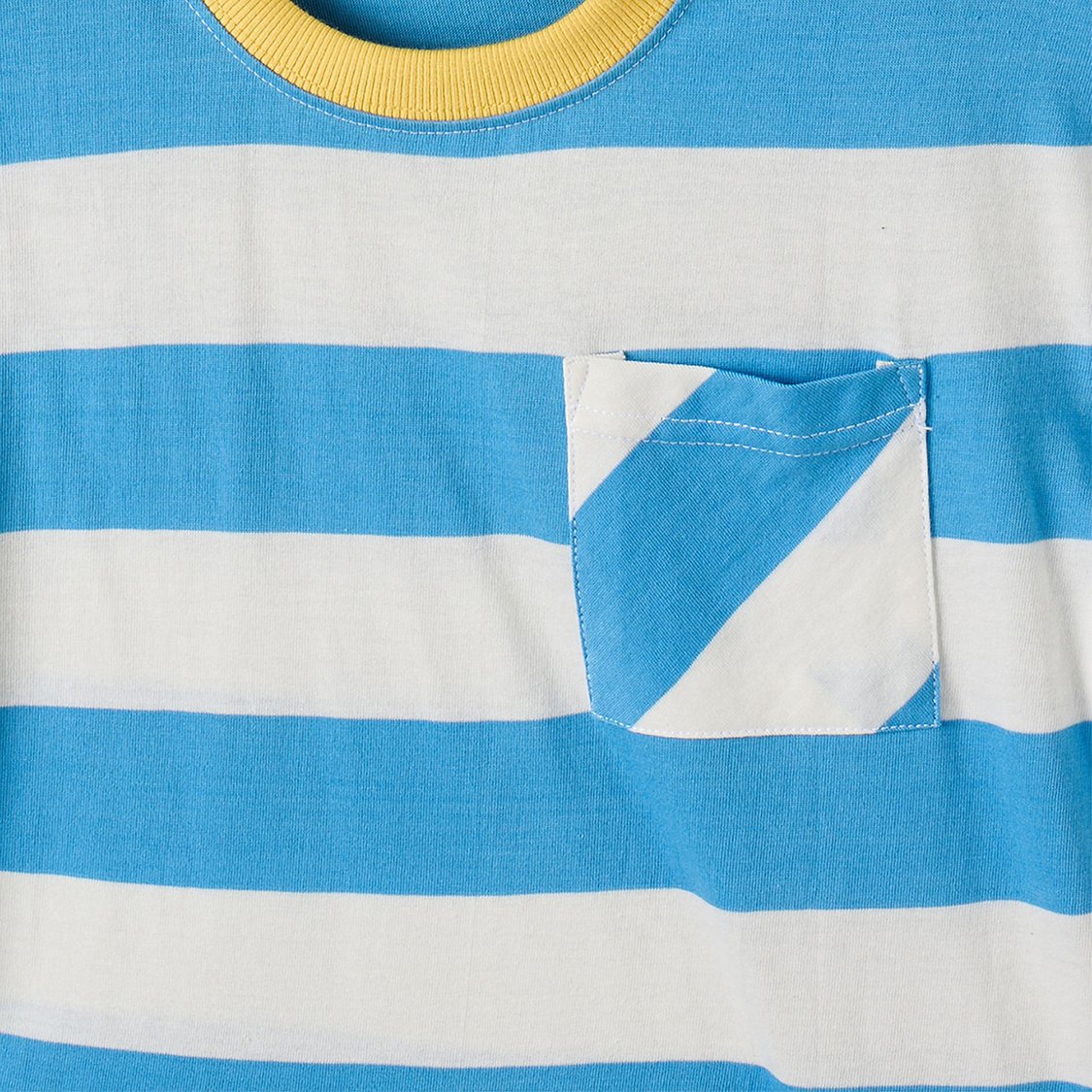 Juniors Striped T-shirt