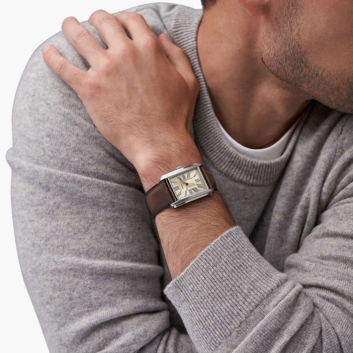 FOSSIL Carraway Men Analog Watch with Leather Strap FS6012I