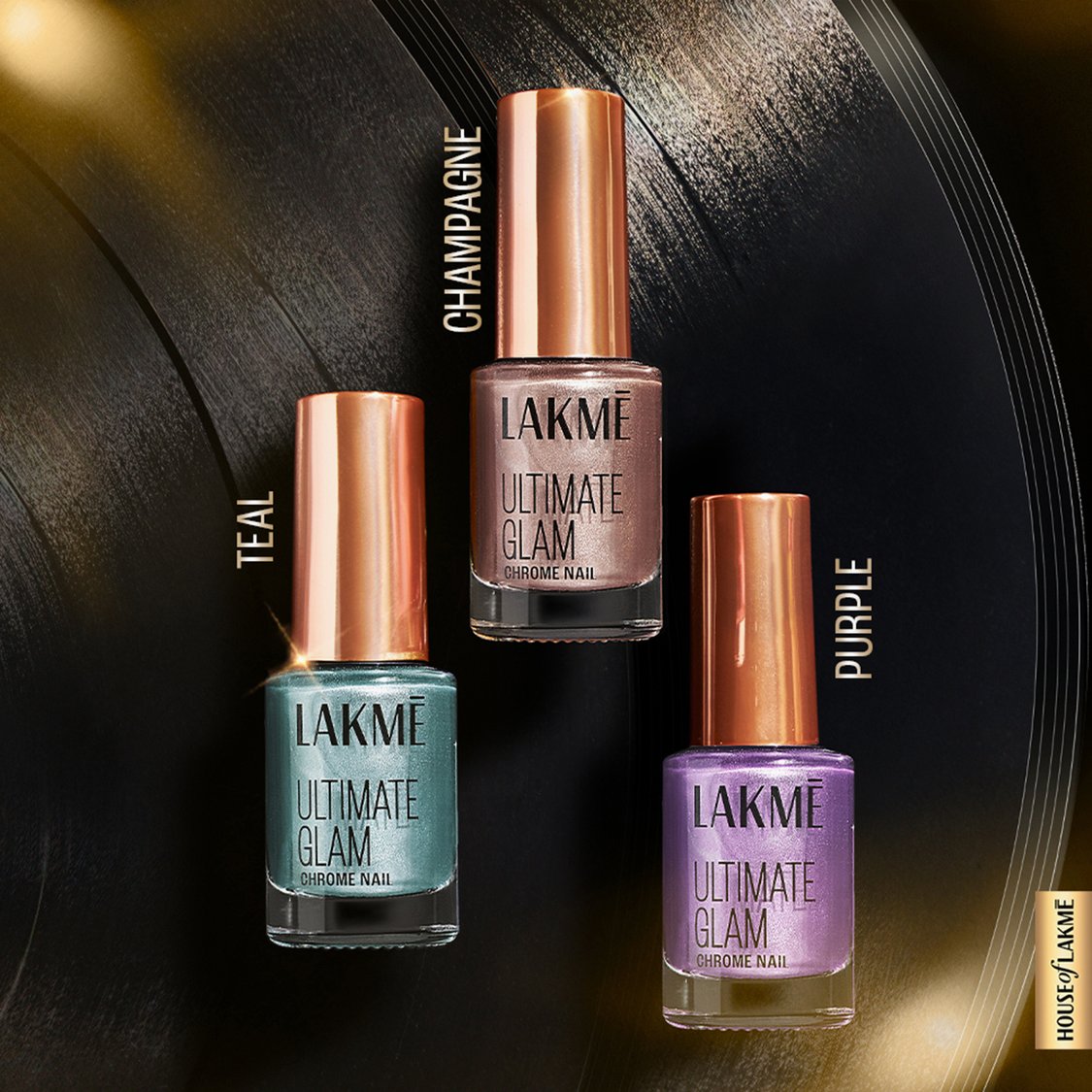 LAKME Ultimate Glam Chrome Nail Polish - Champagne - 6ml