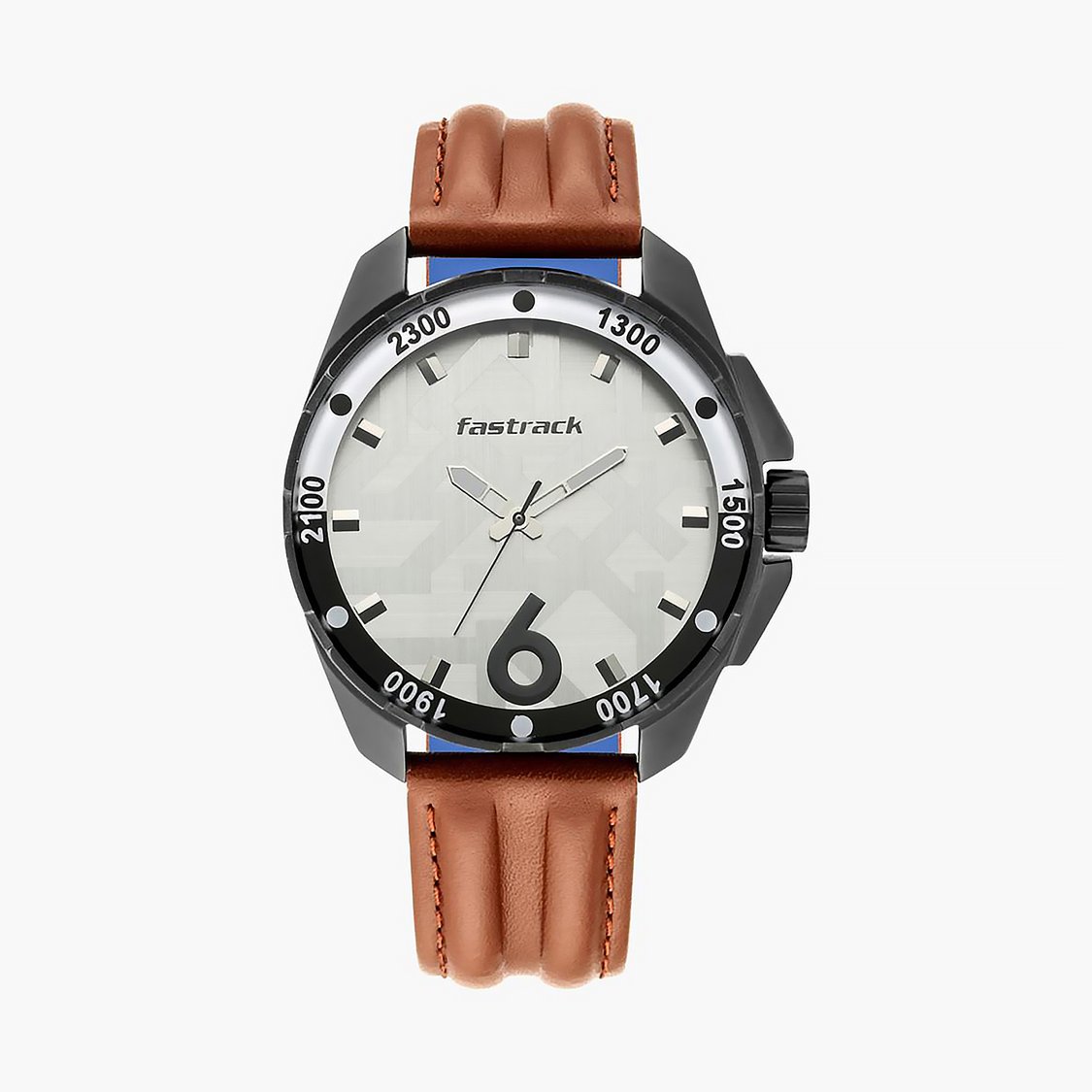 Buy FASTRACK Hitlist Men Analog Watch with Leather Strap NS3084NL04 from Fastrack at just INR 3445.0