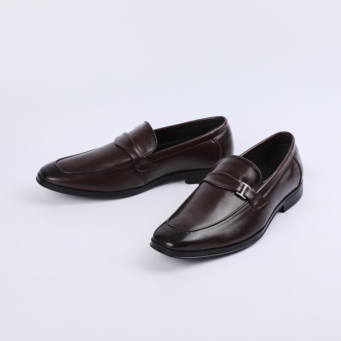 CODE Solid Slip-On Loafers