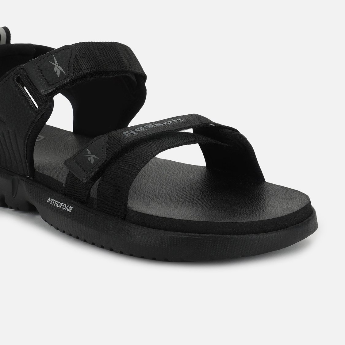 Buy REEBOK Sports Sandals from Reebok at just INR