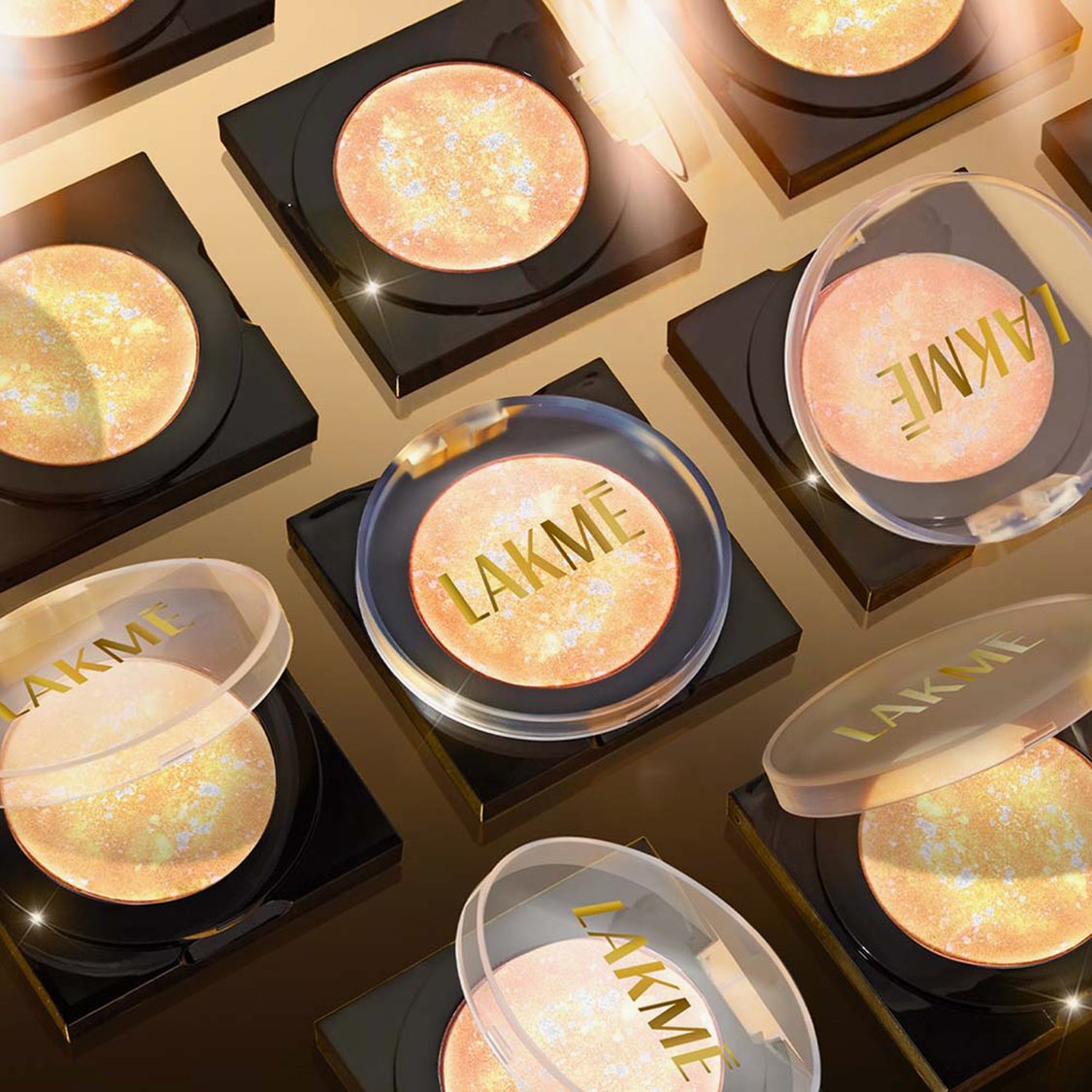 LAKME Glitterati Marble Highlighter - 01 Gold Goddess - 7g