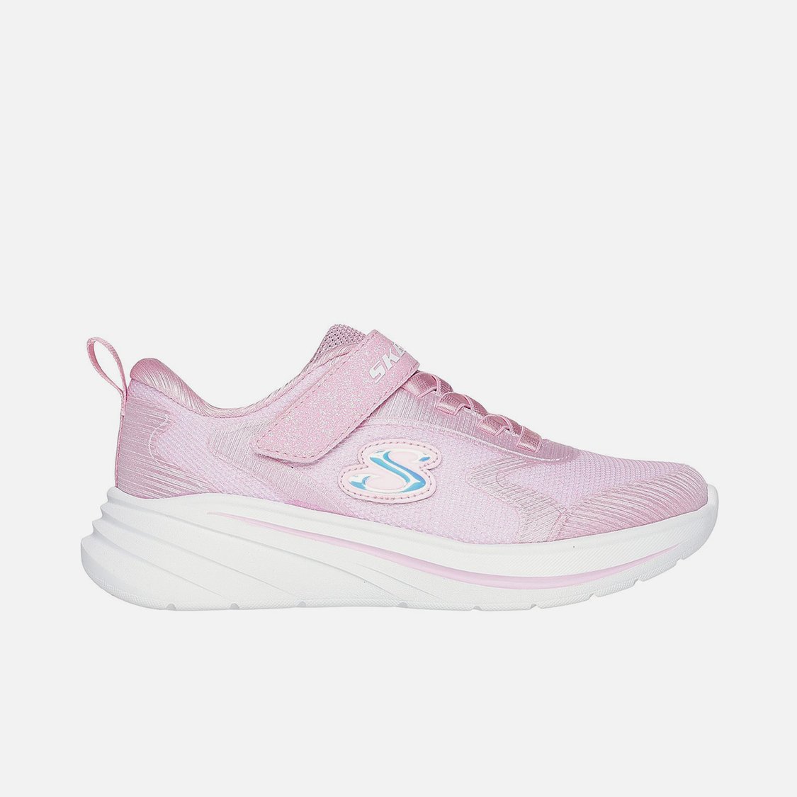 Buy SKECHERS Wave 92 Sports Shoes from Skechers at just INR