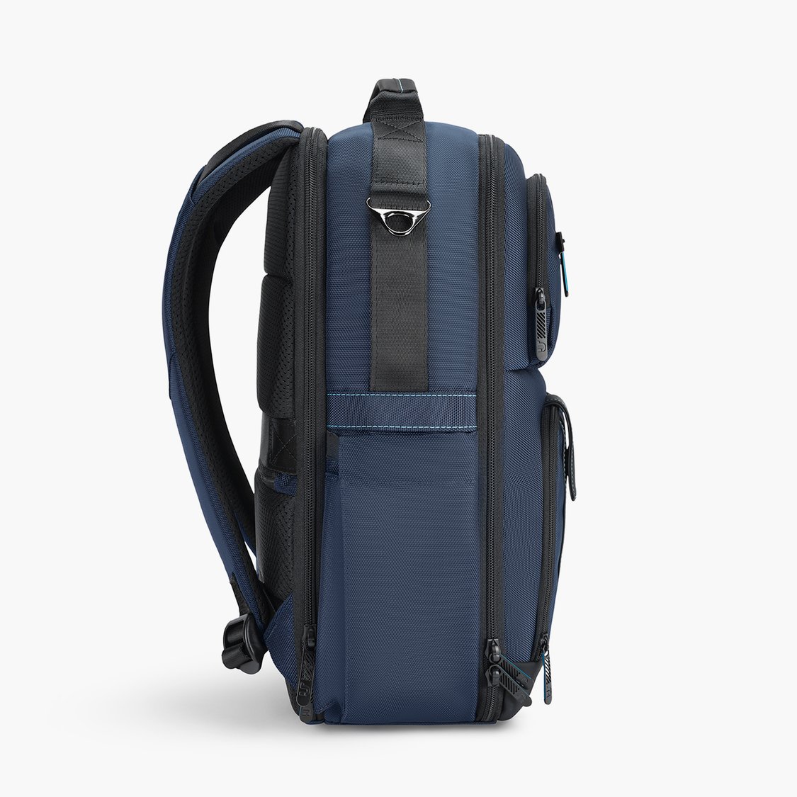 URBAN JUNGLE Solid Shuttle Workpack