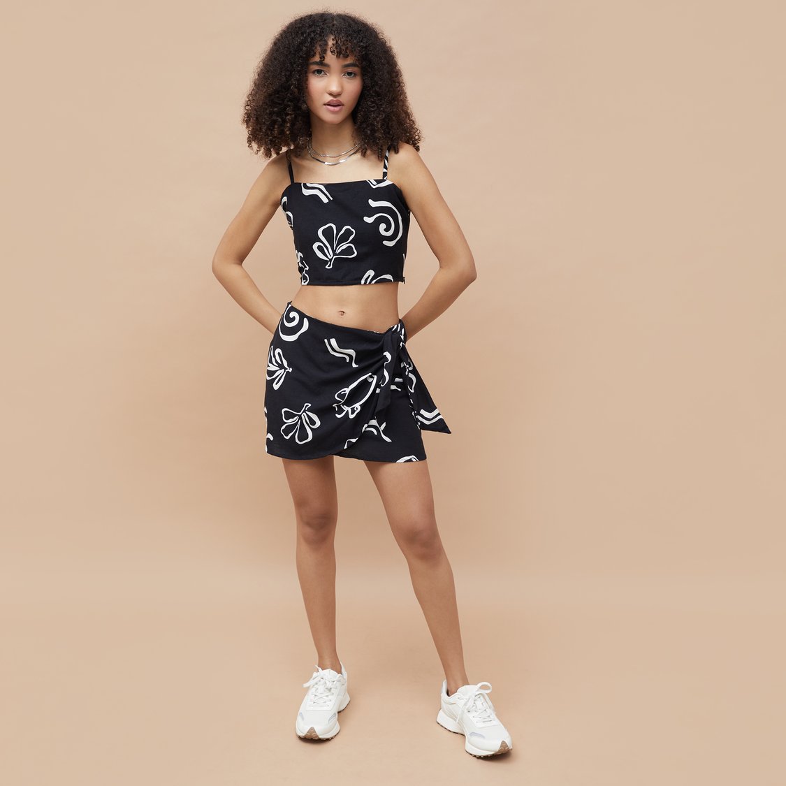 GINGER Printed Crop Spaghetti Top