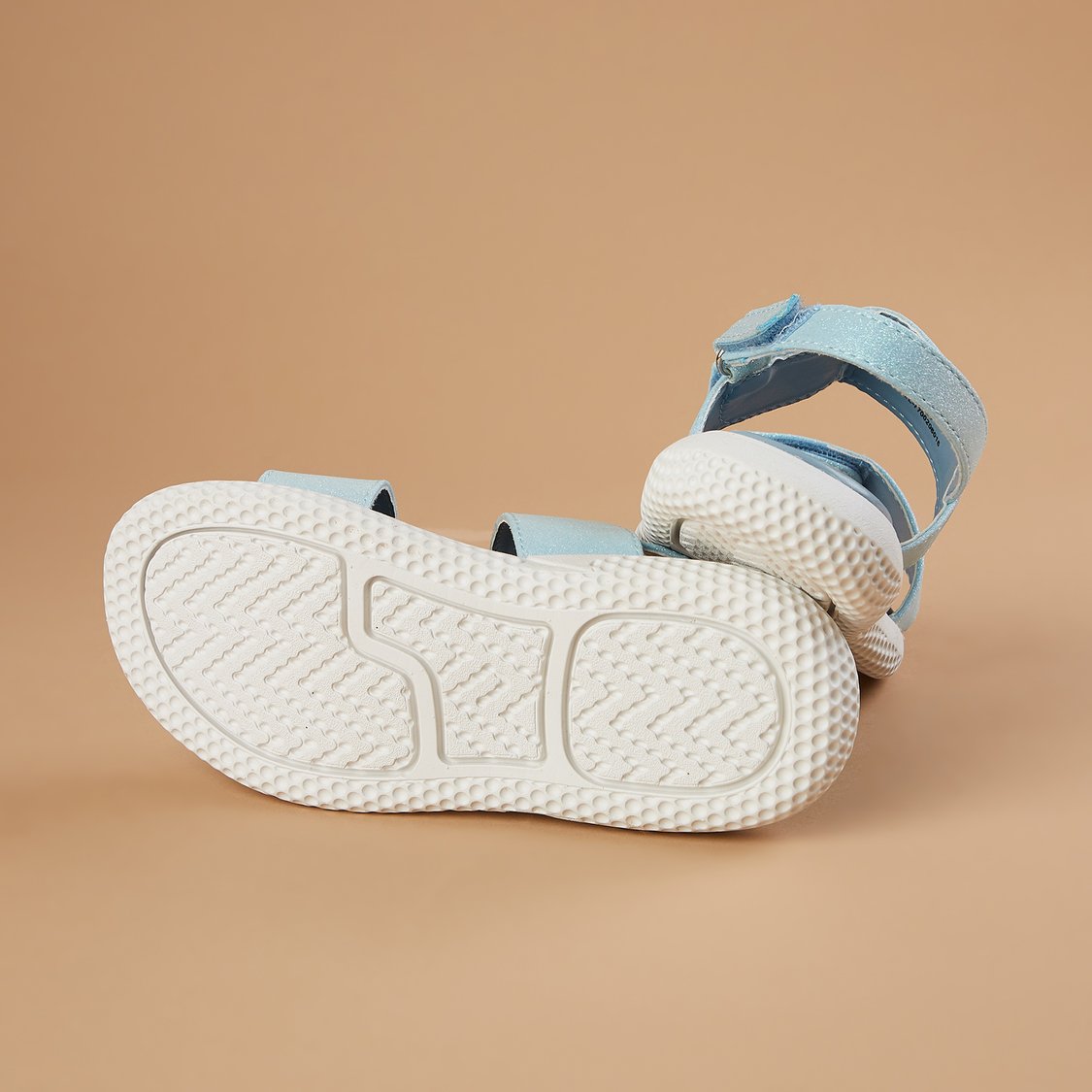FAME FOREVER Textured Sandals