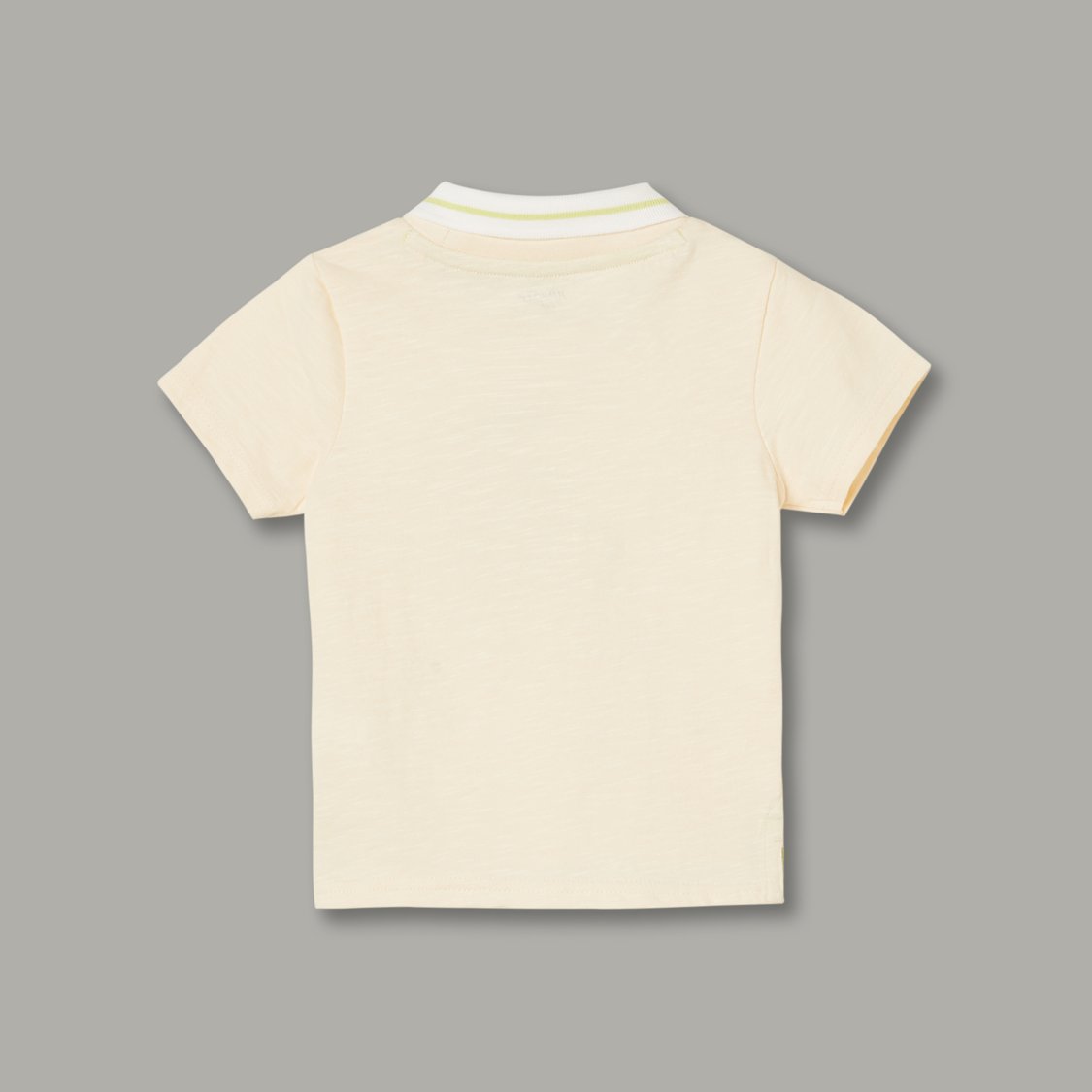 JUNIORS Embossed T-shirt