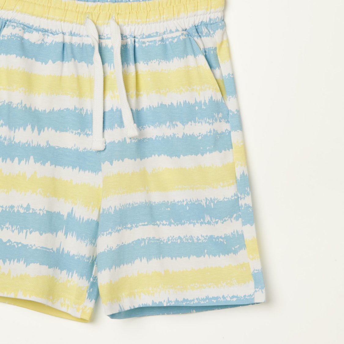 FAME FOREVER Striped Shorts