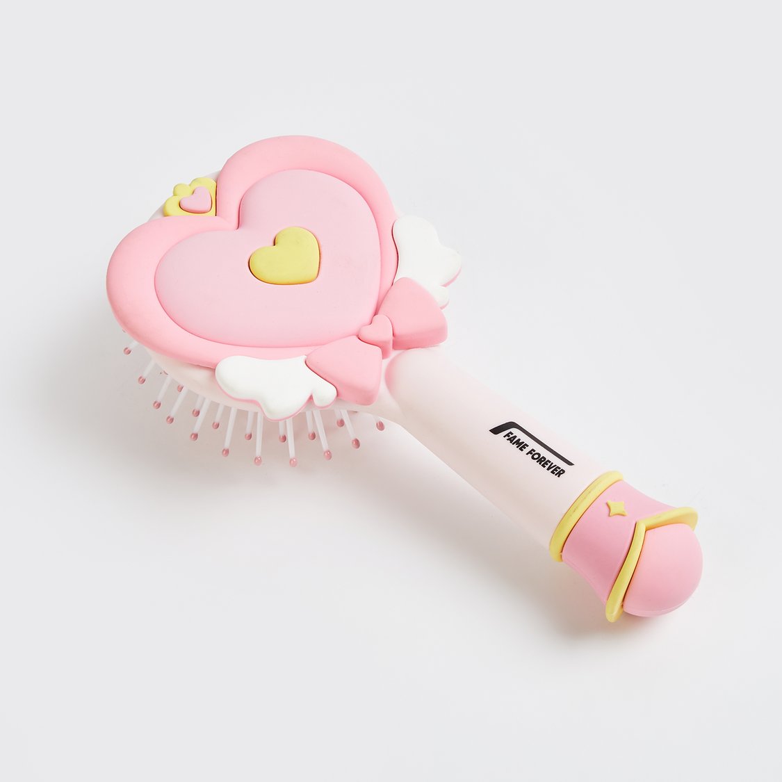 FAME FOREVER Heart Shaped Paddle Hair Brush