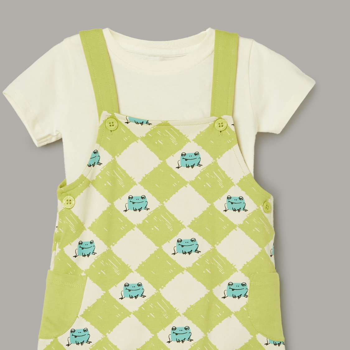 FS MINI KLUB Printed Dungarees with Solid T-shirt