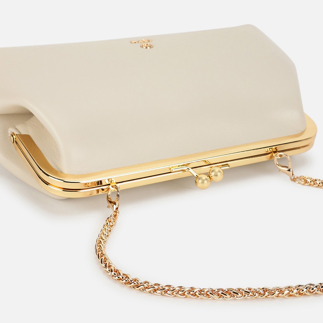 IRTH Juliet Solid Kiss-Lock Clutch