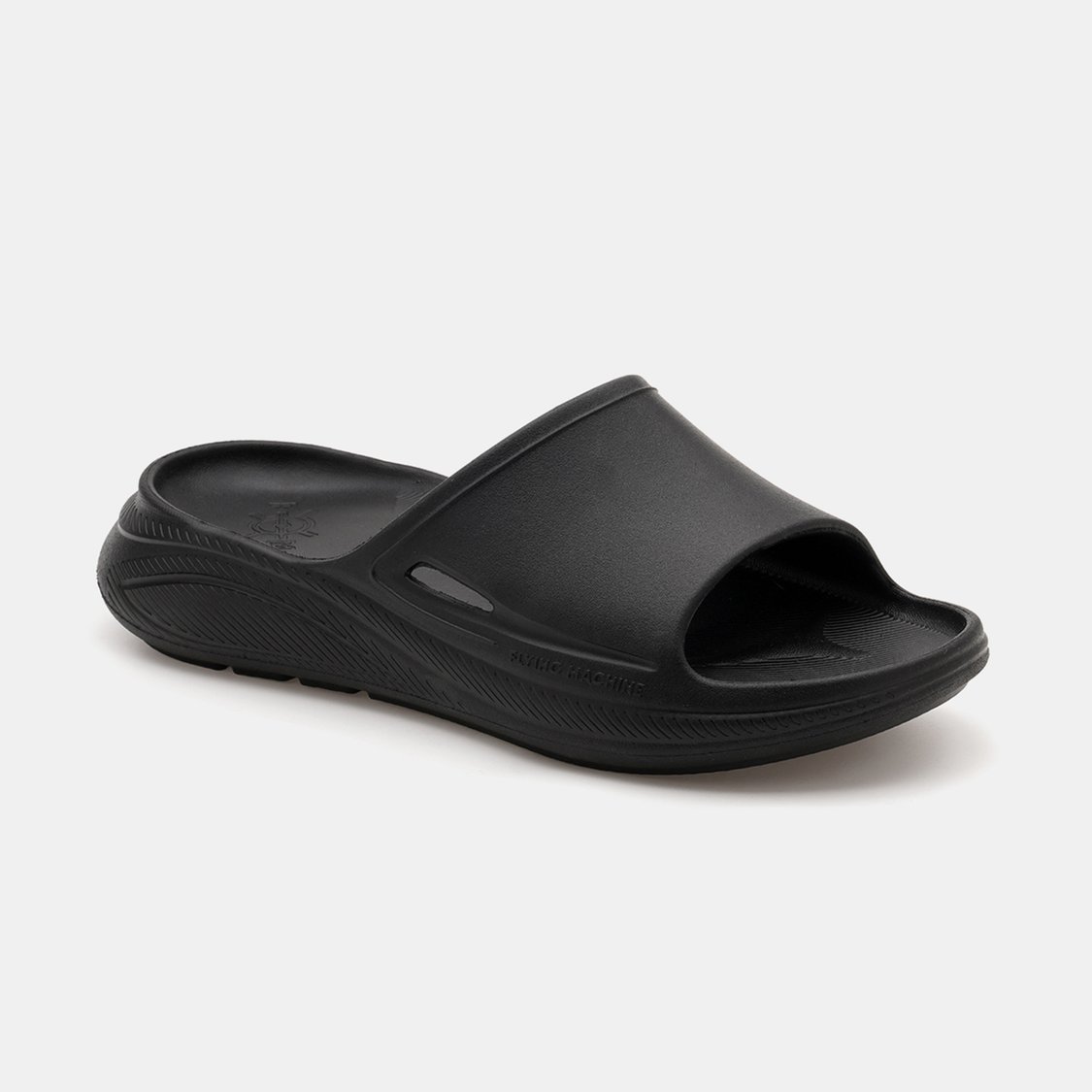 FLYING MACHINE Rodger Solid Sliders