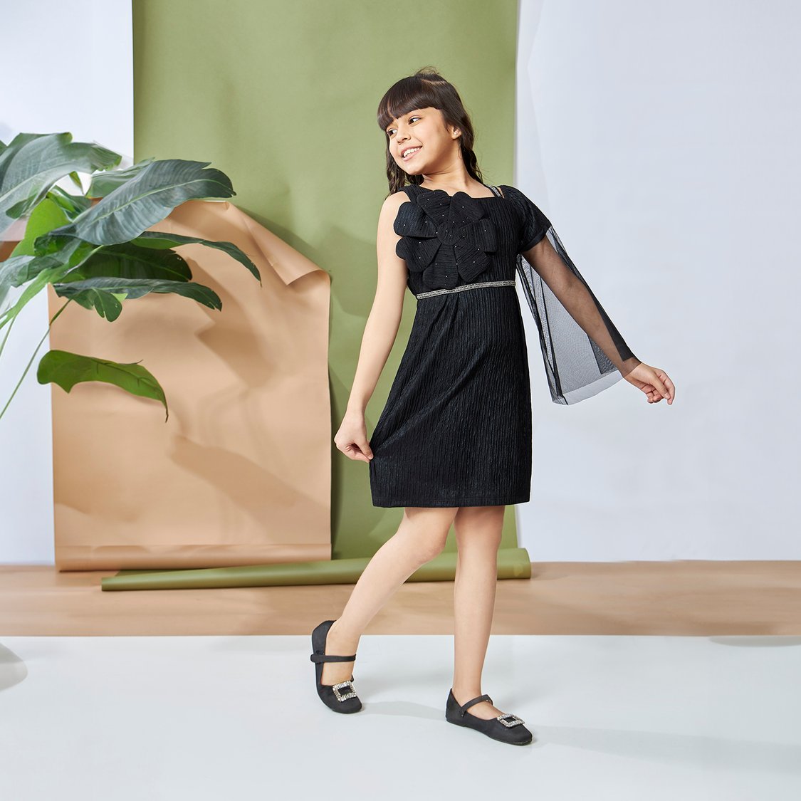 PEPPERMINT Appliqued Shift Dress
