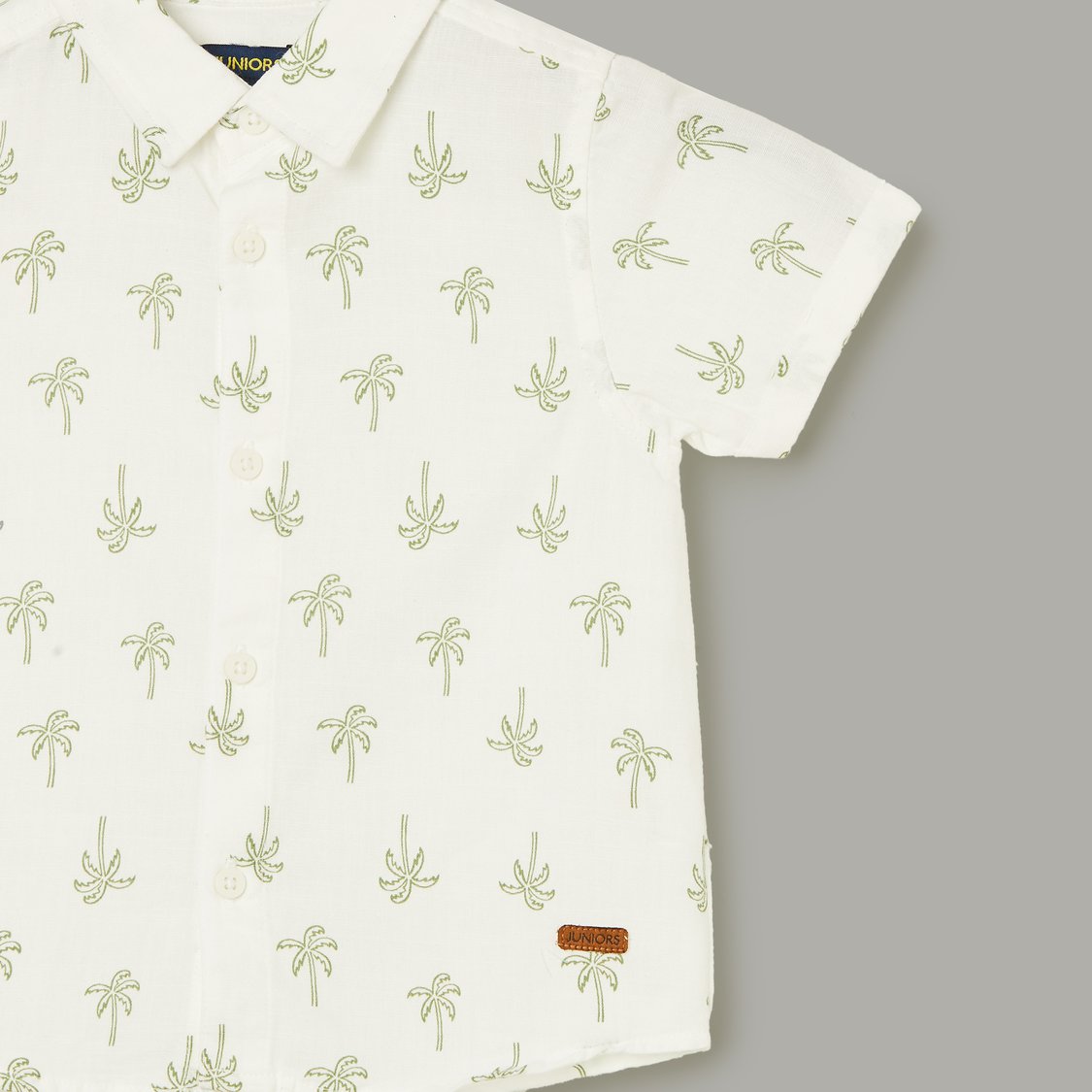 JUNIORS Tropical Print Shirt